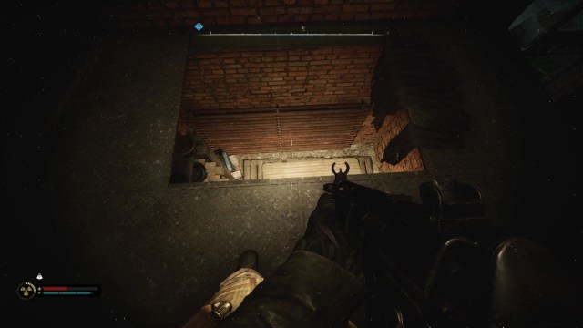 Dropping in to the room with stash from upper floor in Stalker 2